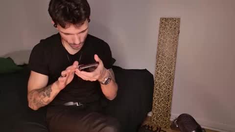 Snapshot of jackdesfeux chatting on September 23, 1:49 am Jack online show from September 23, 1:49 am