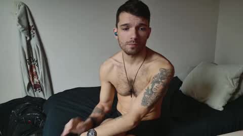 Snapshot of jackdesfeux chatting on February 24, 6:47 pm Jack online show from February 24, 6:47 pm