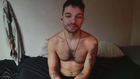 Snapshot of jackdesfeux chatting on February 13, 5:54 pm Jack online show from February 13, 5:54 pm