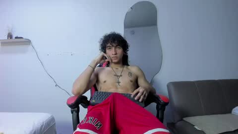 Jackes Taylor online show from April 24, 5:54 am