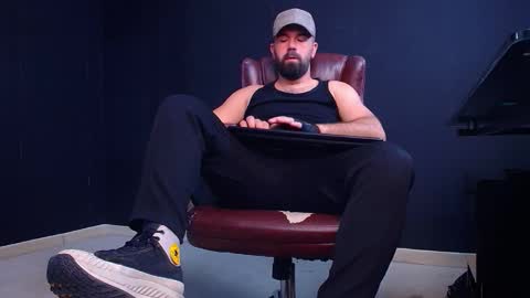 Snapshot of jackethann chatting on October 8, 5:01 am JackEthan online show from October 8, 5:01 am