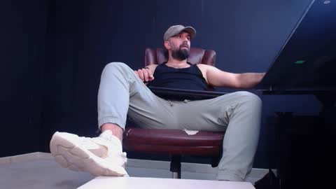 Snapshot of jackethann chatting on October 19, 5:34 am JackEthan online show from October 19, 5:34 am