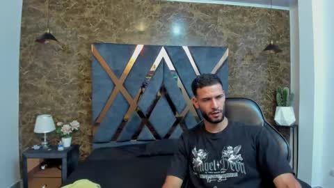 Jaco online show from February 9, 11:20 pm