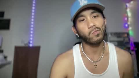 jacob_drizzi online show from April 2, 7:38 am