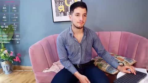 Snapshot of jacob_rodriguez11 chatting on December 20, 3:25 am Jacob online show from December 20, 3:25 am