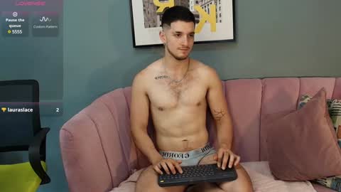 Snapshot of jacob_rodriguez11 chatting on December 7, 9:11 pm Jacob online show from December 7, 9:11 pm