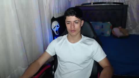 Jacobbakerr online show from February 18, 5:38 am