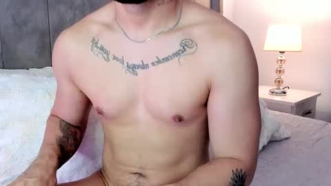Snapshot of jake_blaze_25 chatting on October 12, 6:02 pm Jake blaze 25 online show from October 12, 6:02 pm