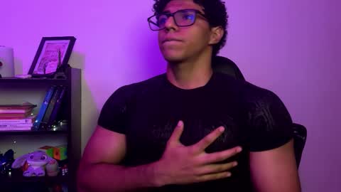 jake_hill1 online show from December 17, 6:20 am