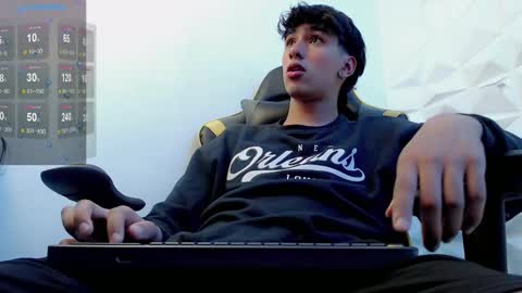 jake_tripp online show from February 26, 3:32 am