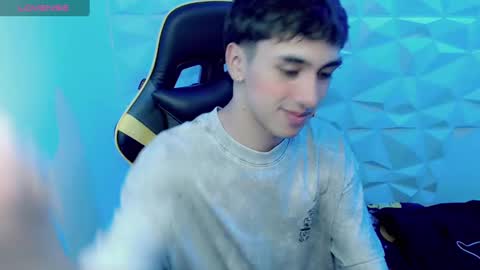 jake_tripp online show from December 31, 4:27 am