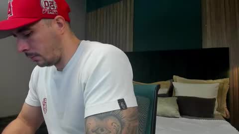 jakestone_1 online show from November 30, 2:13 am