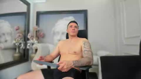 jakestone_1 online show from October 12, 4:39 am