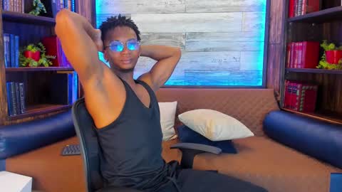   online show from February 20, 7:52 pm