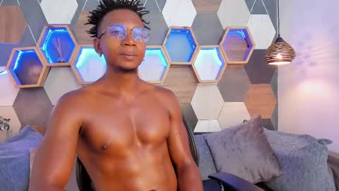   online show from February 27, 9:47 pm