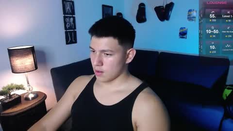 james_cr online show from April 4, 11:35 pm