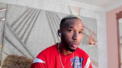 James  online show from December 12, 11:40 am