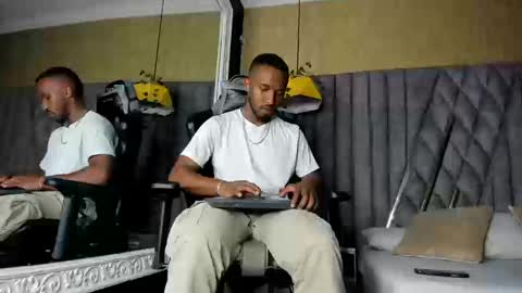 James  online show from March 17, 11:51 pm