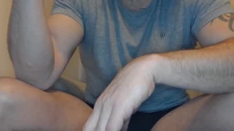 jamesy8391 online show from December 14, 7:46 pm