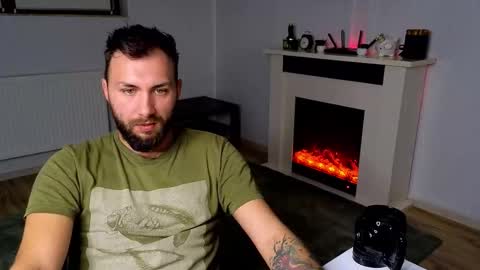 Robbie online show from November 14, 7:43 am