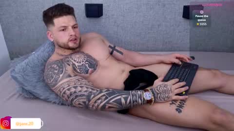 Jaor Owens online show from March 8, 1:36 am