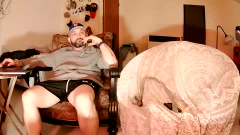 Snapshot of jasperh98 chatting on March 2, 4:47 pm jasperh98 online show from March 2, 4:47 pm