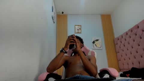 Snapshot of jax_maliq chatting on October 15, 6:15 pm jax_maliq online show from October 15, 6:15 pm