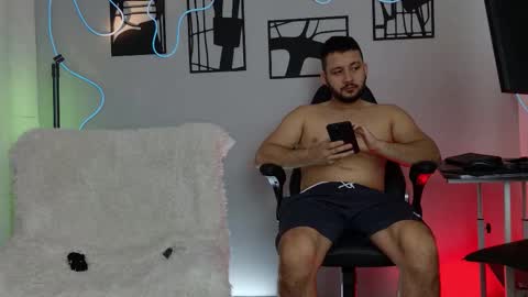 Jaxon online show from January 19, 2:47 am