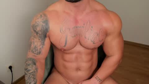 JaxonHunk online show from December 19, 8:02 pm