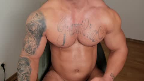 JaxonHunk online show from February 4, 6:36 am