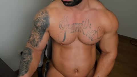 JaxonHunk online show from March 7, 7:16 pm