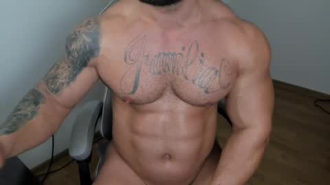JaxonHunk online show from March 2, 7:30 pm