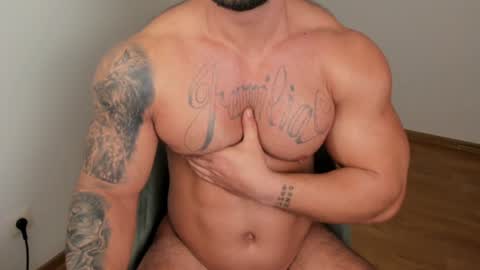 JaxonHunk online show from February 2, 4:37 am