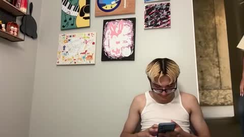 Jay online show from April 22, 5:35 am