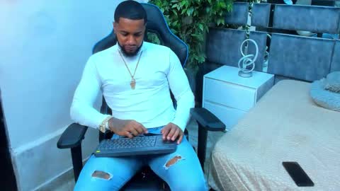 jay jhonson online show from February 20, 6:10 am