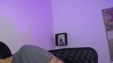 Jay Alvarrez online show from December 29, 10:57 pm