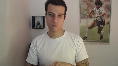 Jay Alvarrez online show from December 18, 7:52 pm