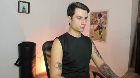 Jay Alvarrez online show from January 21, 8:00 pm