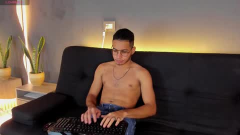 Jay online show from November 24, 11:44 am