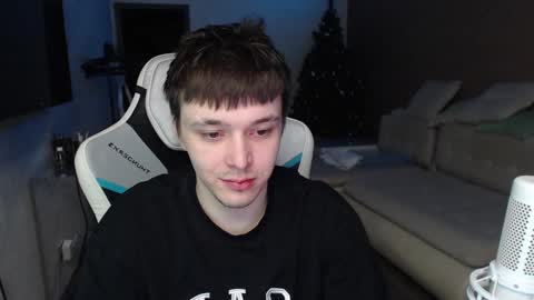 Snapshot of jayce_icestone chatting on January 17, 4:15 pm Jayce online show from January 17, 4:15 pm