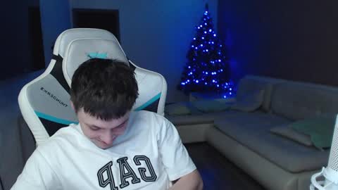 Jayce online show from December 29, 12:12 pm