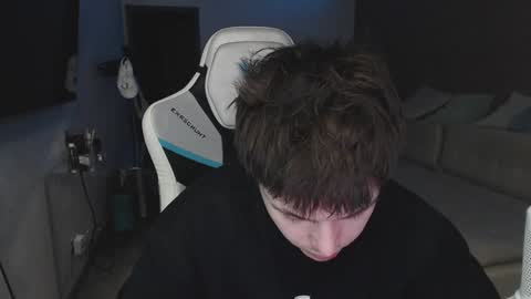 Jayce online show from February 8, 5:18 am