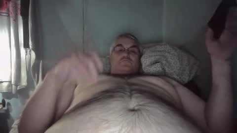 Snapshot of jecko71 chatting on February 23, 4:11 am dadbody71 online show from February 23, 4:11 am