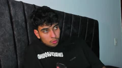 jei online show from October 22, 11:47 am