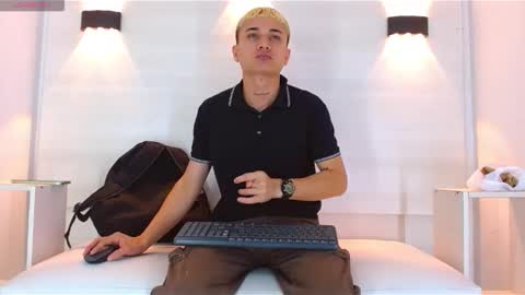 jeic 18 online show from October 8, 4:11 pm