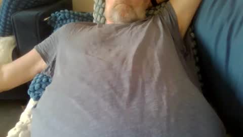 jens19651 online show from April 21, 5:13 am