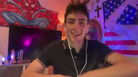 Snapshot of jeremy_angel chatting on October 2, 11:31 pm Angel online show from October 2, 11:31 pm