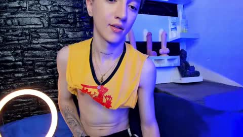 Snapshot of jeremy_salvatore_ chatting on February 21, 5:24 am jero independent model online show from February 21, 5:24 am