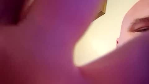 jermib online show from April 11, 2:09 pm