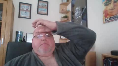 Snapshot of jerseyhammer01 chatting on March 6, 8:30 am Harry online show from March 6, 8:30 am